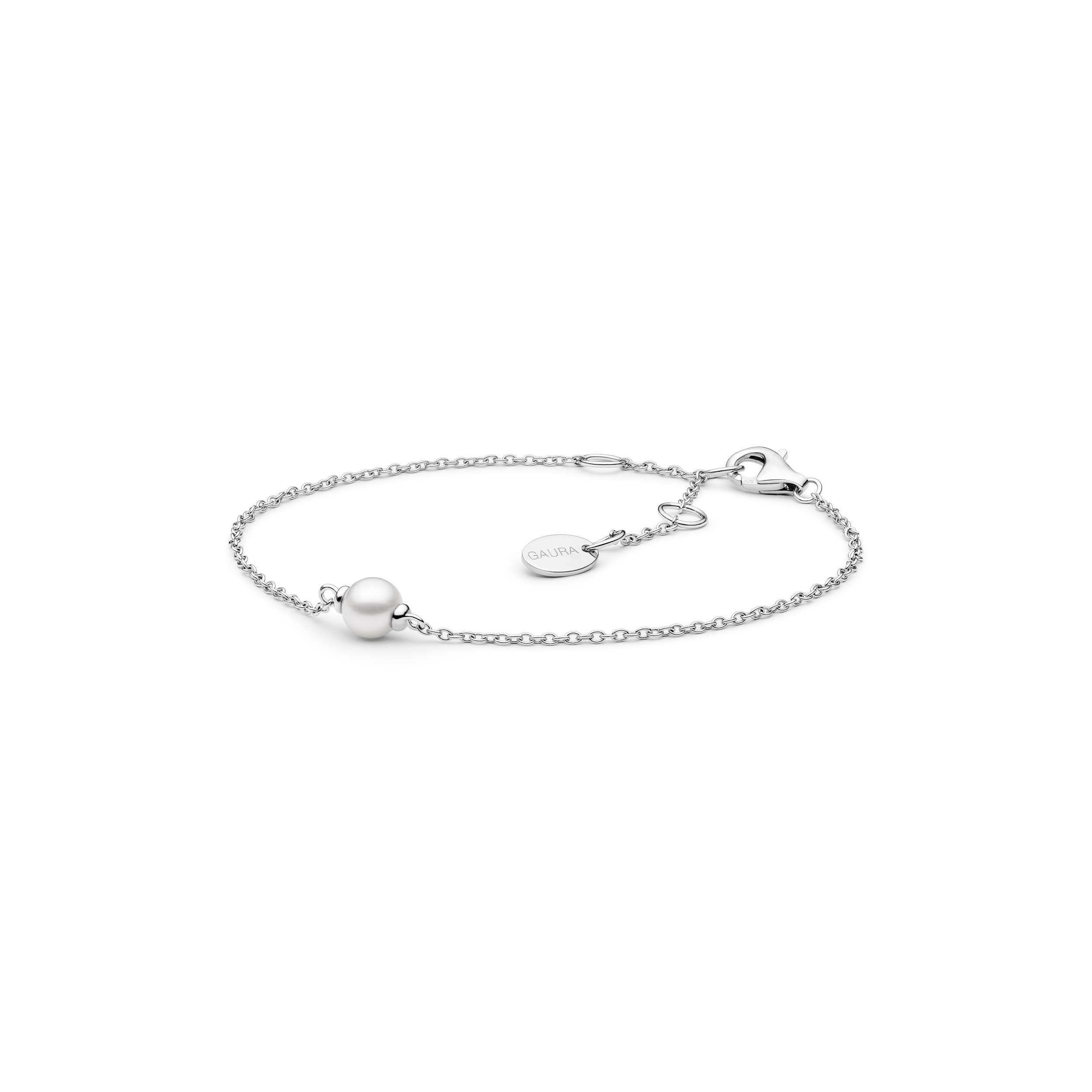 Silver bracelet with pearl