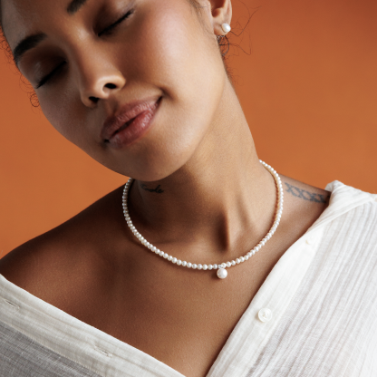 Pearl necklace