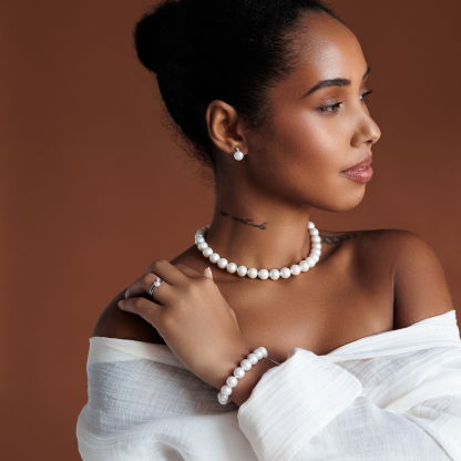 Pearl necklace